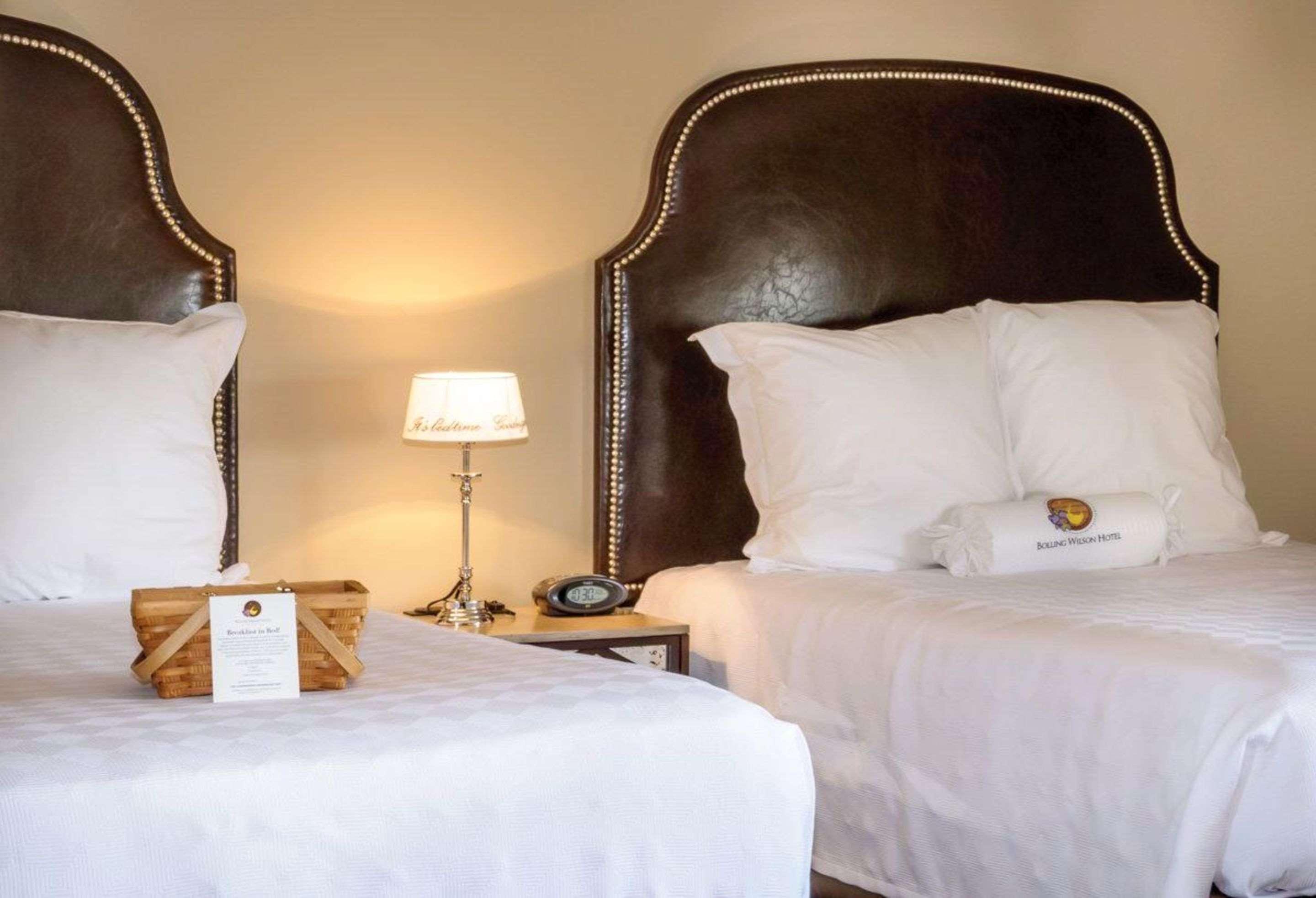 The Bolling Wilson Hotel Wytheville Esterno foto