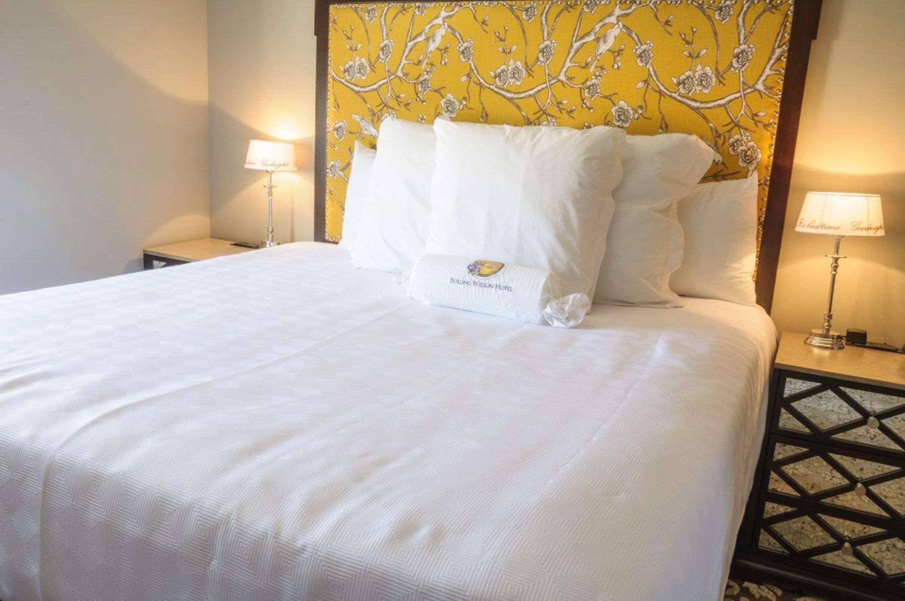 The Bolling Wilson Hotel Wytheville Esterno foto